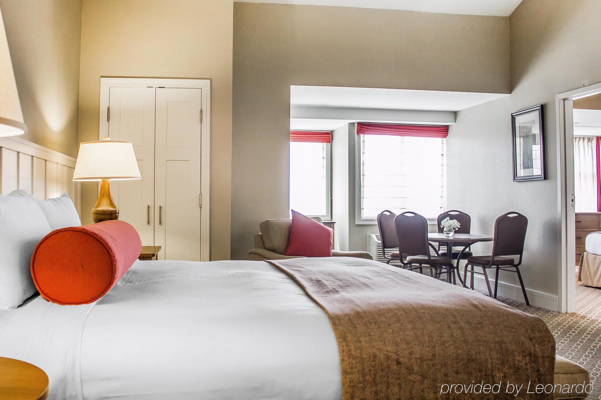 The Westport Inn, An Ascend Hotel Collection Member Экстерьер фото