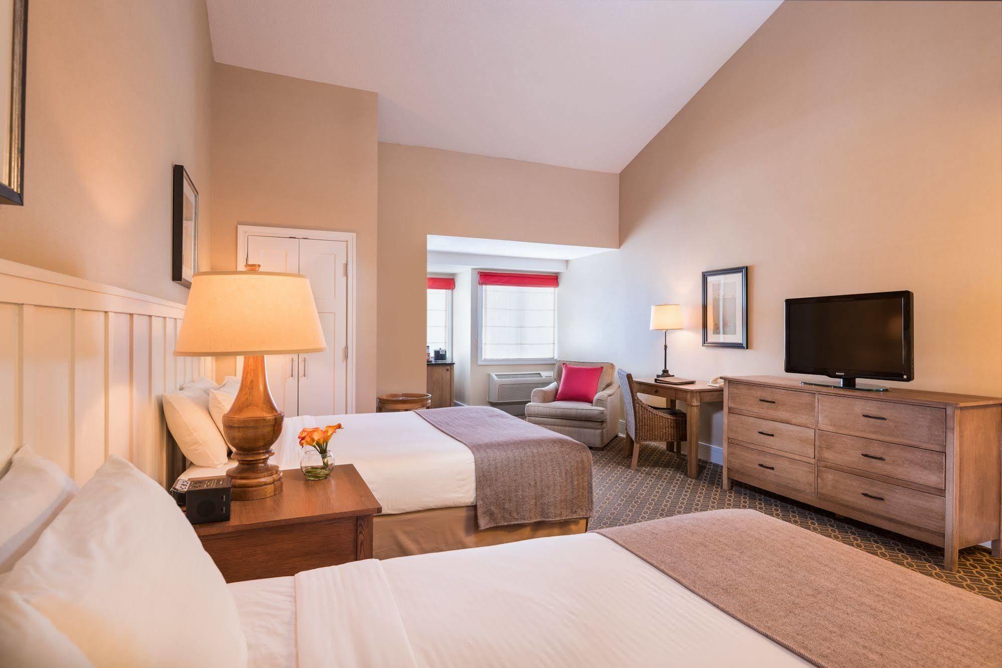 The Westport Inn, An Ascend Hotel Collection Member Экстерьер фото