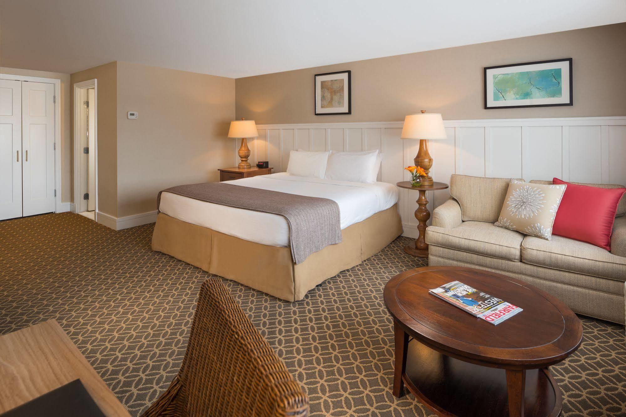 The Westport Inn, An Ascend Hotel Collection Member Экстерьер фото
